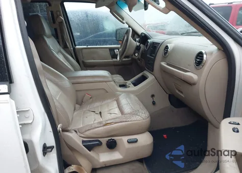 2003 Ford Expedition Eddie Bauer z USA, uszkodzony, nr VIN 1FMFU17L93LA62001